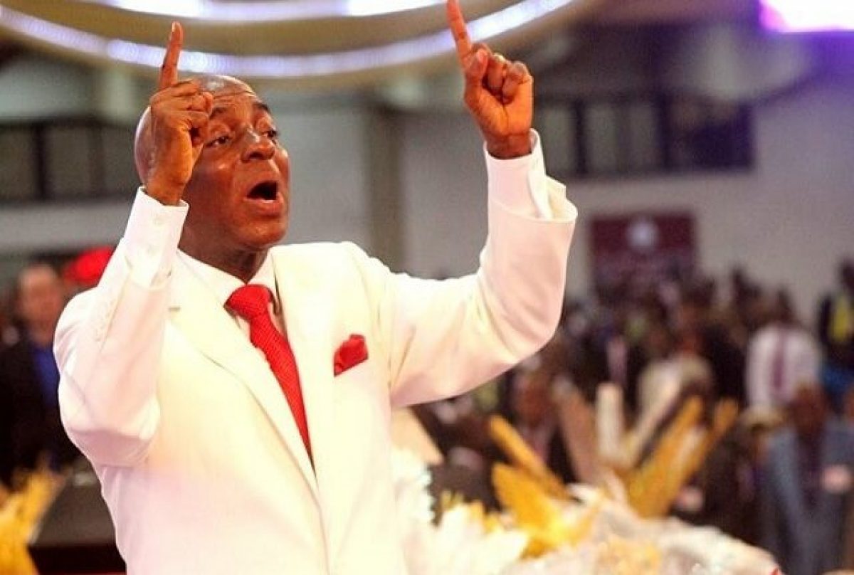 VIDEO: Don't Jump Into Marriage Because The Person Is Rich: Bishop Oyedepo Advises, Many React.