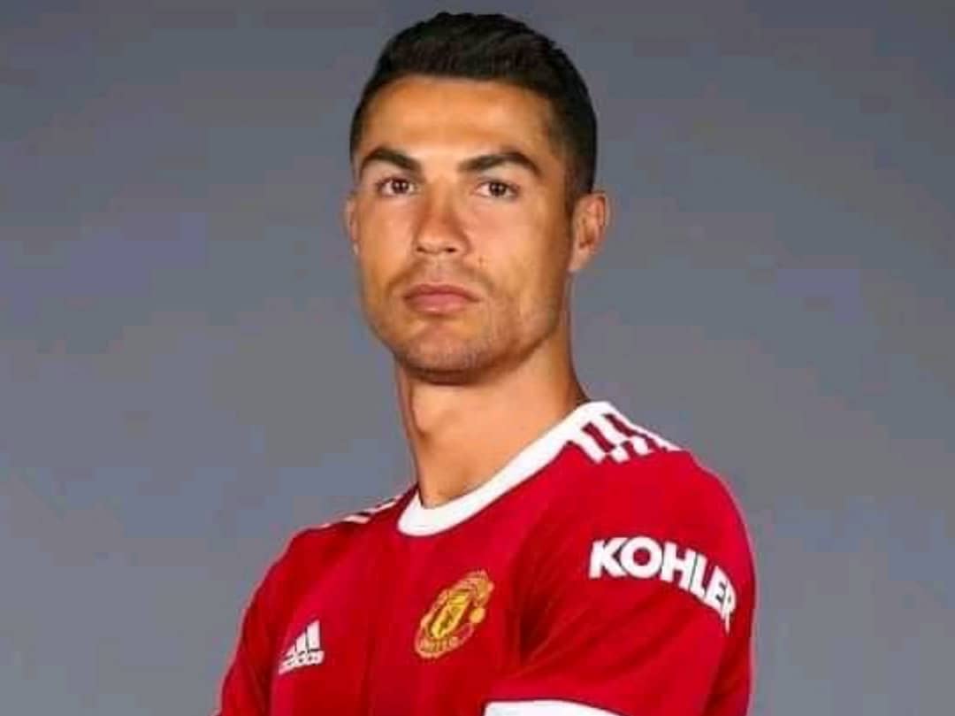 OFFICIAL: Man United Announce CR7 Signing