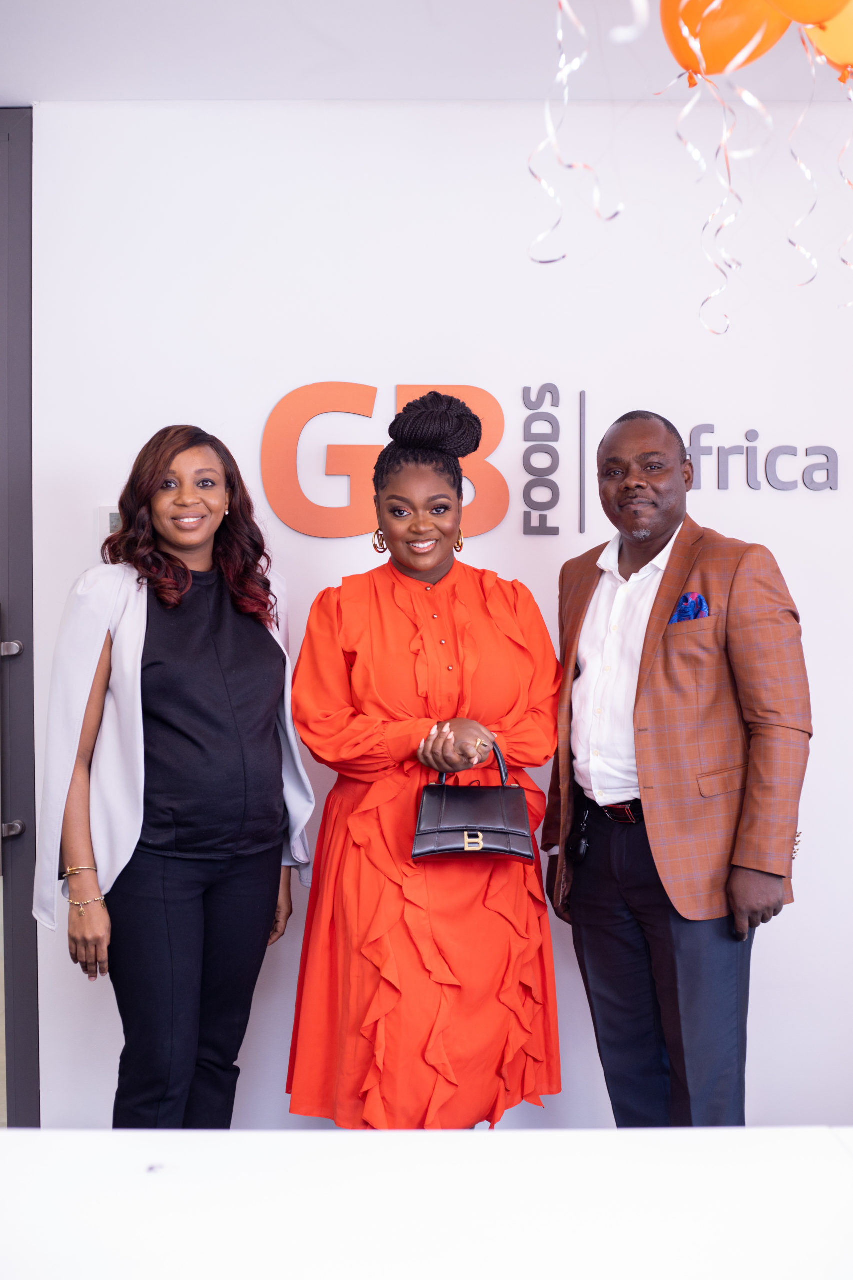 Jackie Appiah pose with top GB foods managers 