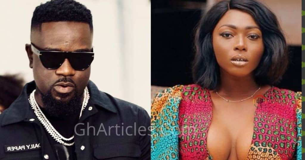 S3fa Distracts Sarkodie From Rapping With Her Hot Banging Body In New Music Video