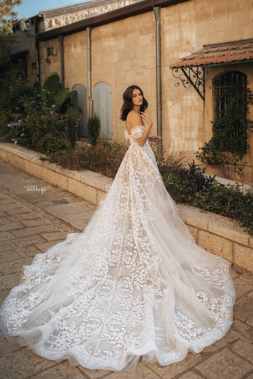 2022 Brides, We've Got Gowns That'll Make You The Talk Of The Town For Centuries