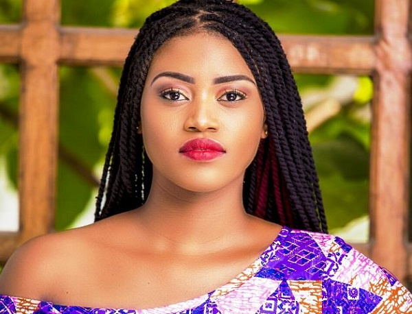 Singer eShun Sends Touching Reply To A Troll Who Said MzVee Is Better Than Her