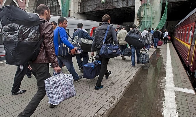 About 500 Ghanaians Have Crossed Ukraine To Neighbouring Countries – Foreign Ministry