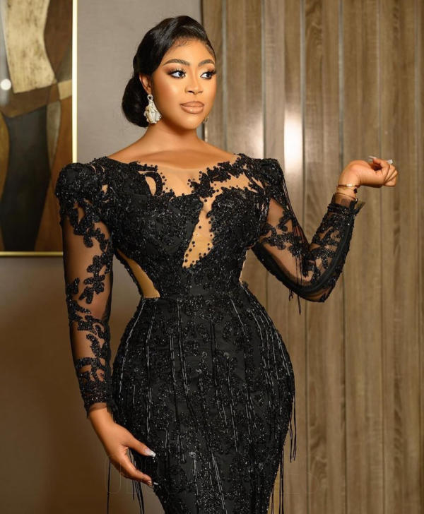 Black Aseobi Gown