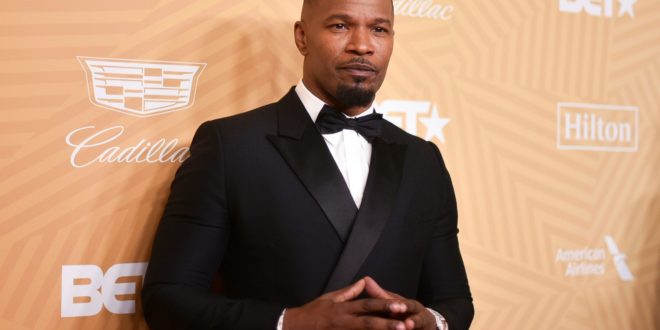 'Pray For Jamie Foxx', Friends Urge - GhArticles.com